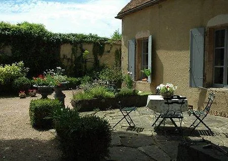 Panzió Le Manoir De Presle - Chambres D'hote Montaigu-le-Blin